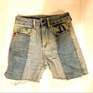 Seamed denim cutoffs